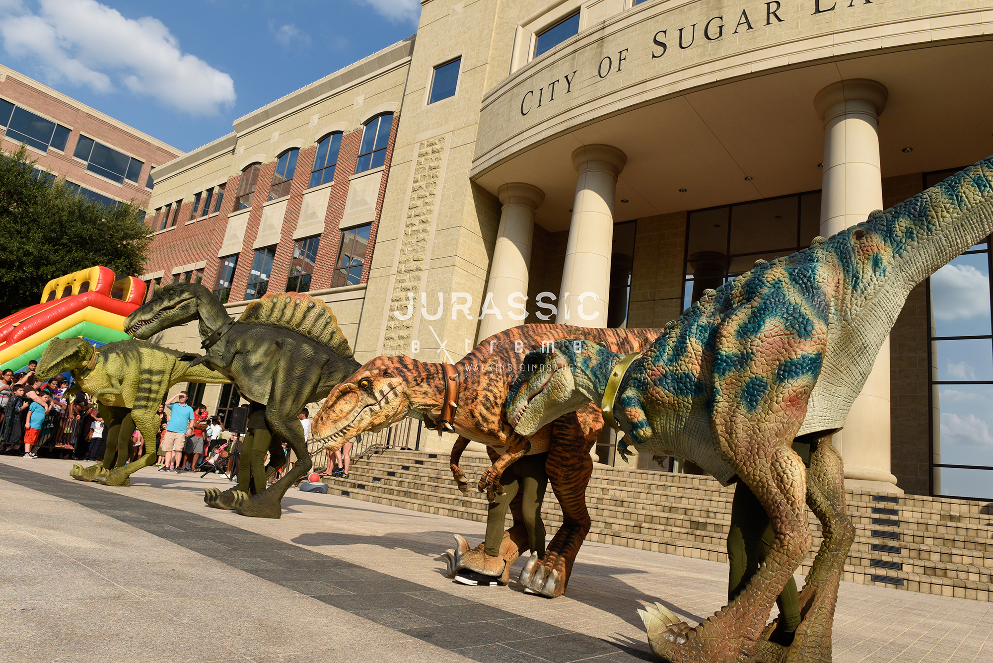 Jurassic Extreme Dinosaurs at Sugar Land Town Square Labor Day Weekend